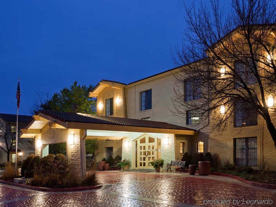 La Quinta Inn Chicago Oakbrook Terrace Ngoại thất bức ảnh