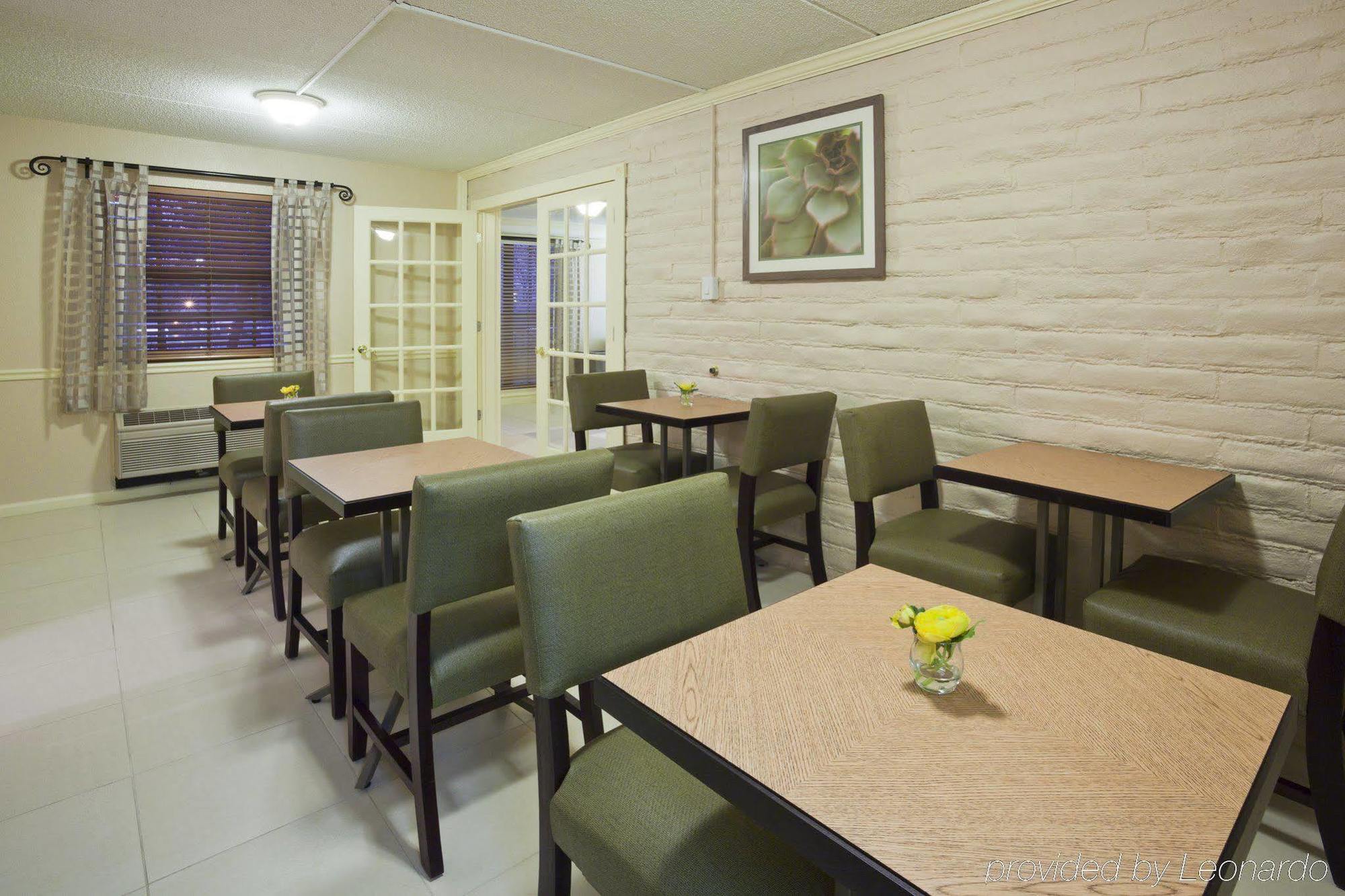 La Quinta Inn Chicago Oakbrook Terrace Ngoại thất bức ảnh